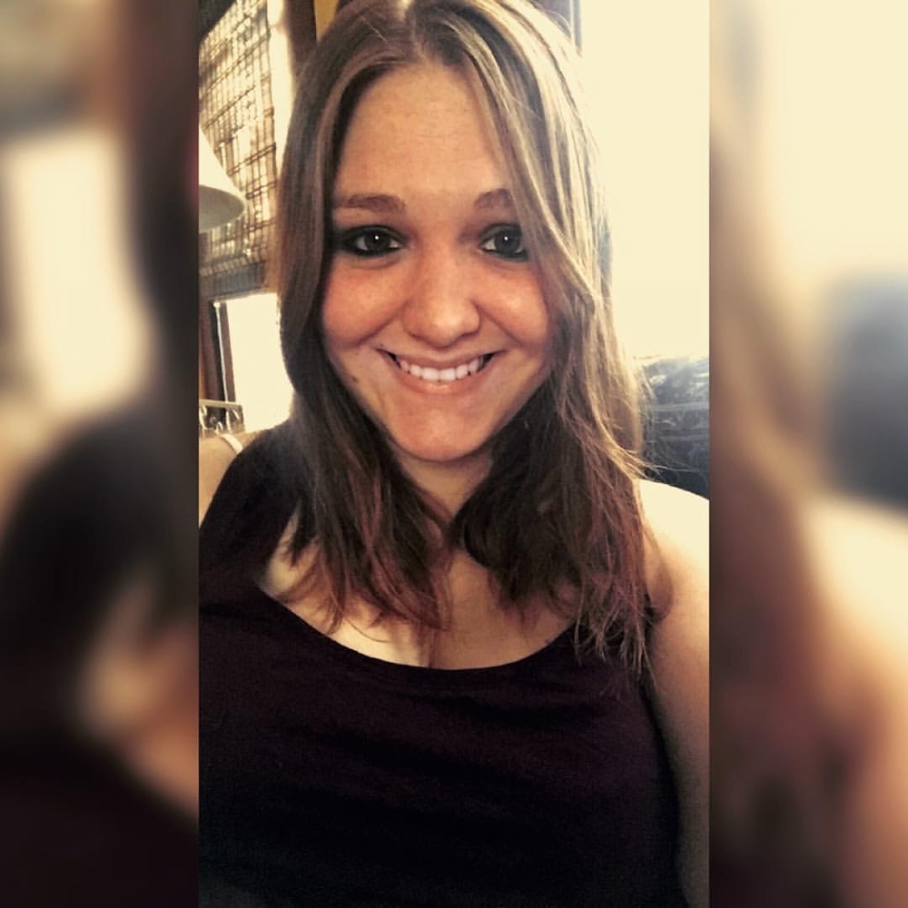 Meet your Posher, Rebecca